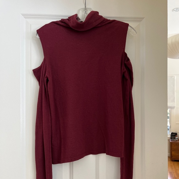 Pam & Gela cold shoulder turtleneck top - Picture 2 of 7